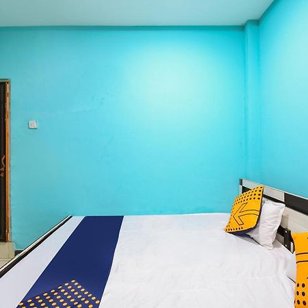 Spot On 67031 Hotel Sangam Palace Rāipur Esterno foto